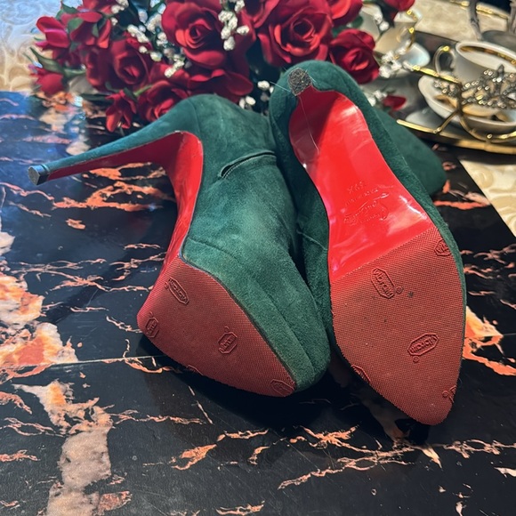 Christian Louboutin Bianca Boot - Picture 4 of 8